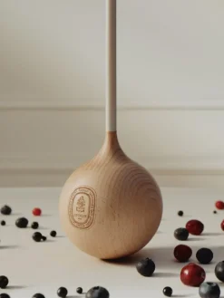 Diptyque Baies (Berries) The Culbuto, Oscillating diffuser