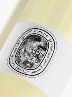 Diptyque Fleur de Peau Cleansing hand and body gel